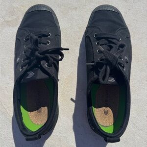 Black Cariuma Canvas Sneakers